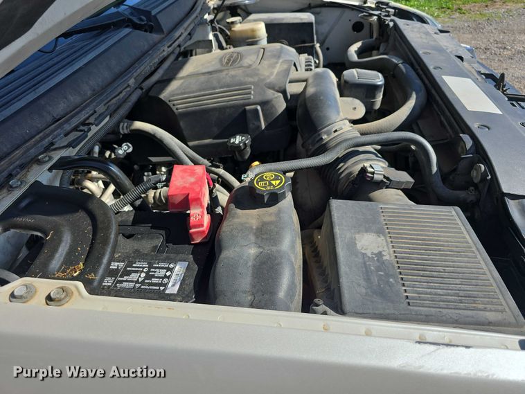 image for item DT6875 2013 GMC Yukon XL SLT SUV