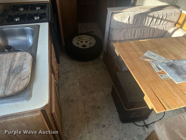 image for item DT7160 1993 Dutchmen camper