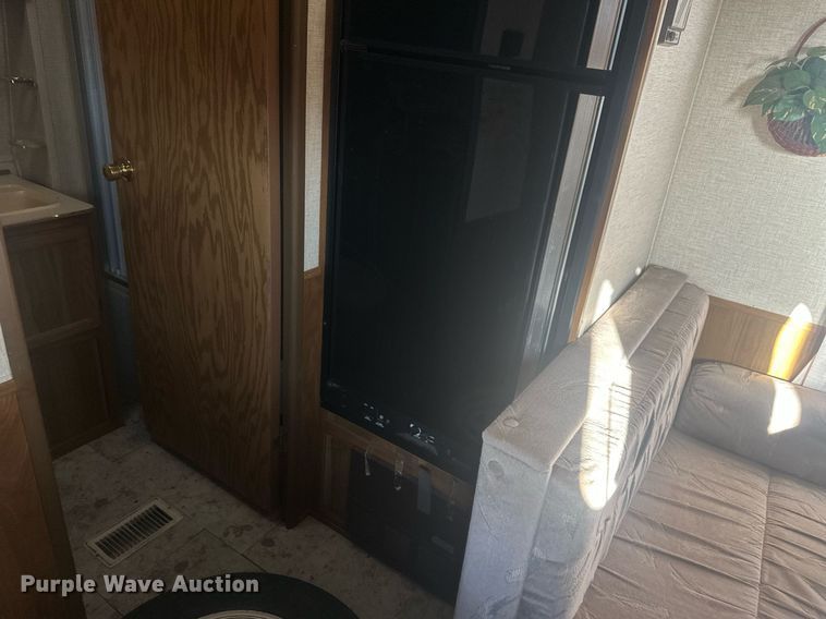 image for item DT7160 1993 Dutchmen camper