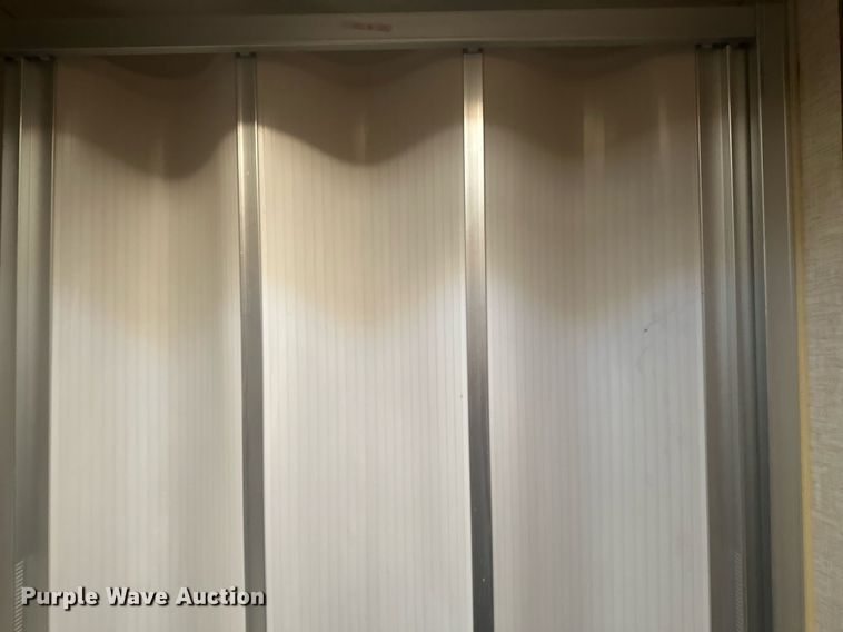 image for item DT7160 1993 Dutchmen camper