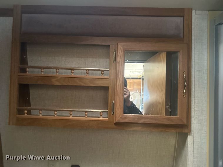 image for item DT7160 1993 Dutchmen camper