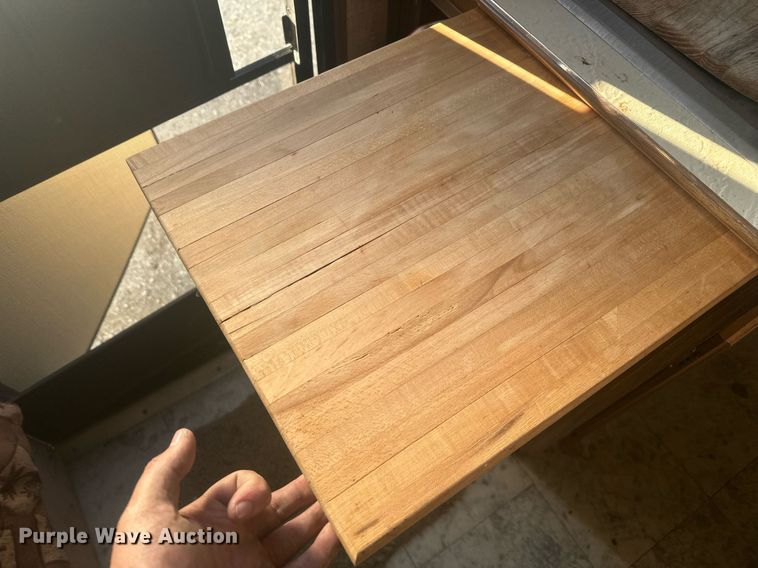 image for item DT7160 1993 Dutchmen camper