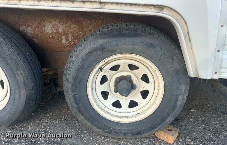 image for item DT7160 1993 Dutchmen camper