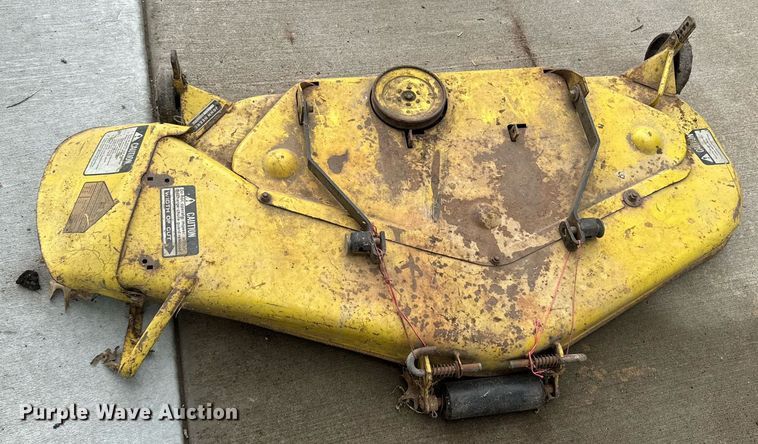 image for item DU9040 1974 John Deere 112 lawn tractor