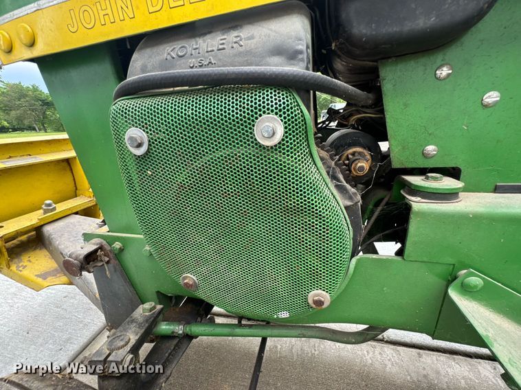 image for item DU9040 1974 John Deere 112 lawn tractor