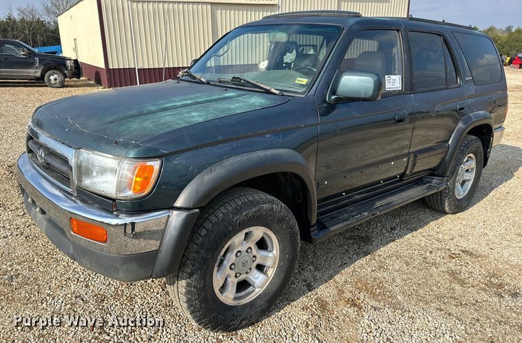 image for item DV1883 1996 Toyota 4Runner Limited SUV
