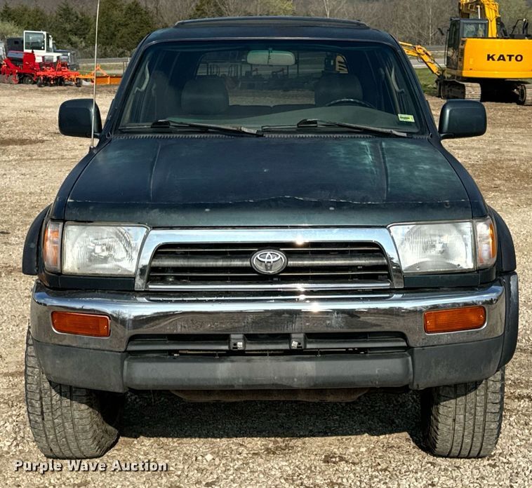 image for item DV1883 1996 Toyota 4Runner Limited SUV