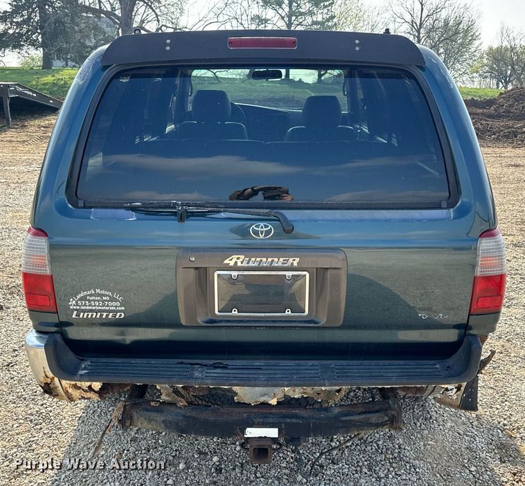 image for item DV1883 1996 Toyota 4Runner Limited SUV