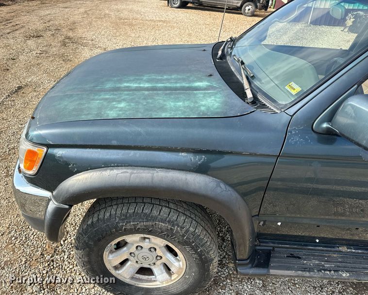 image for item DV1883 1996 Toyota 4Runner Limited SUV