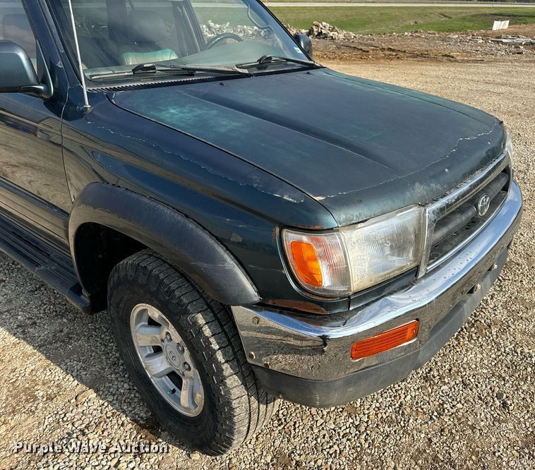image for item DV1883 1996 Toyota 4Runner Limited SUV