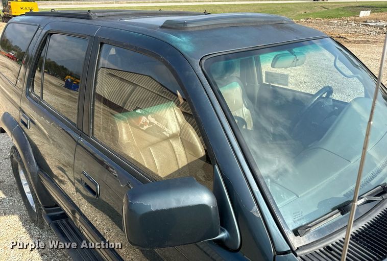 image for item DV1883 1996 Toyota 4Runner Limited SUV