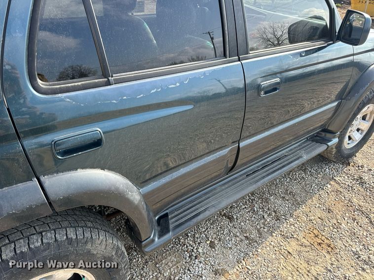 image for item DV1883 1996 Toyota 4Runner Limited SUV