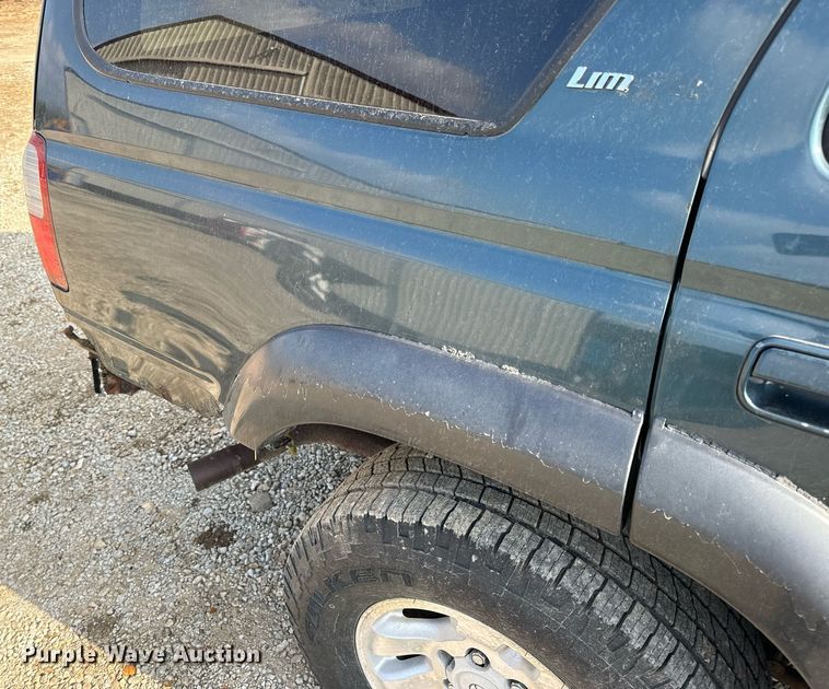 image for item DV1883 1996 Toyota 4Runner Limited SUV