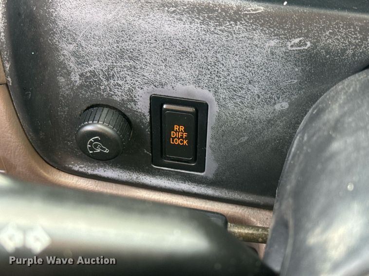 image for item DV1883 1996 Toyota 4Runner Limited SUV