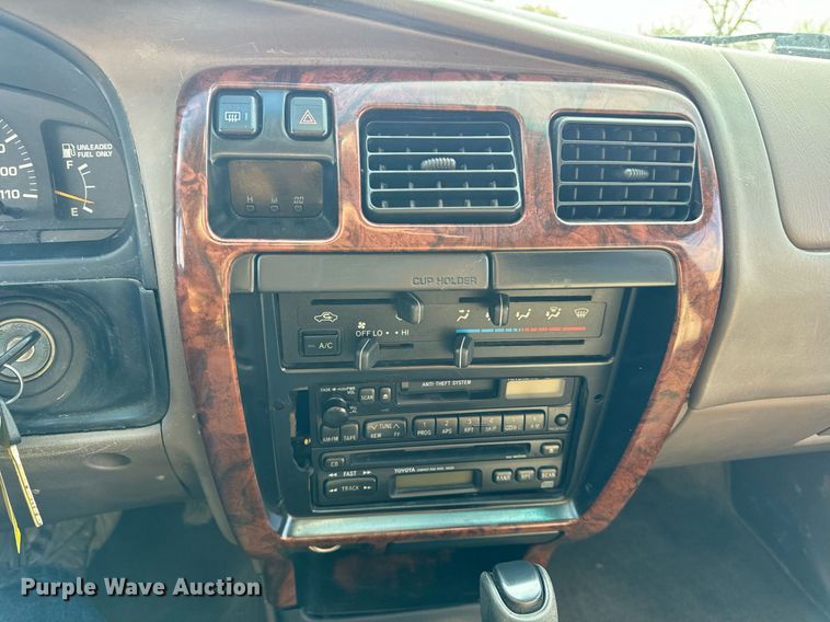 image for item DV1883 1996 Toyota 4Runner Limited SUV