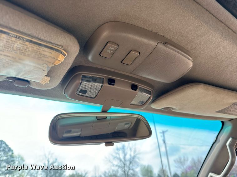 image for item DV1883 1996 Toyota 4Runner Limited SUV