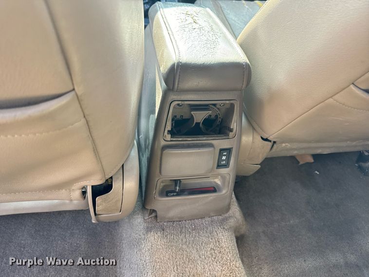 image for item DV1883 1996 Toyota 4Runner Limited SUV