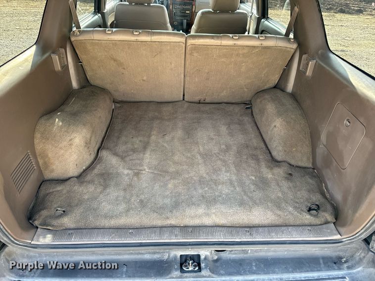 image for item DV1883 1996 Toyota 4Runner Limited SUV