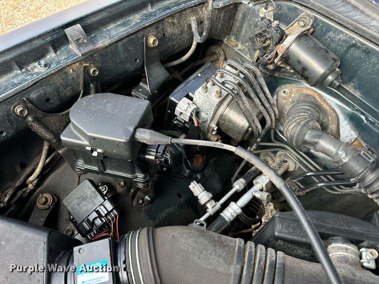 image for item DV1883 1996 Toyota 4Runner Limited SUV