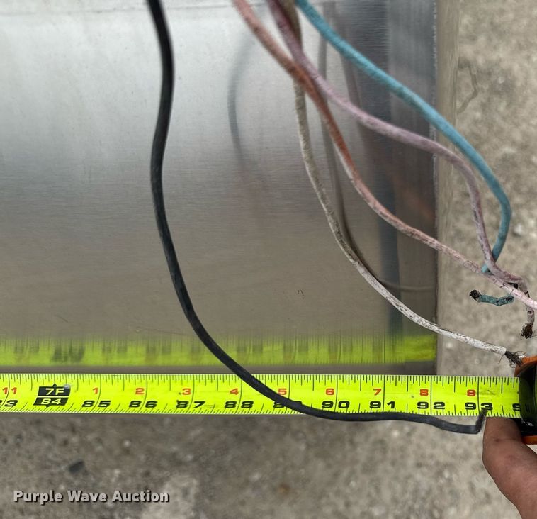 image for item DV2521 Mueller Hiperform tank