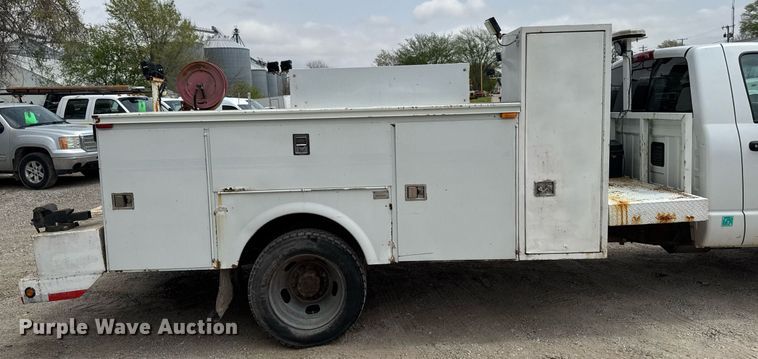 image for item DV2532 2008 Sterling Bullet utility / service truck