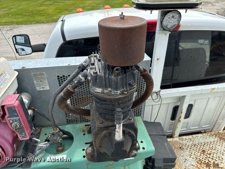 image for item DV2532 2008 Sterling Bullet utility / service truck