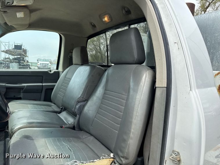 image for item DV2532 2008 Sterling Bullet utility / service truck