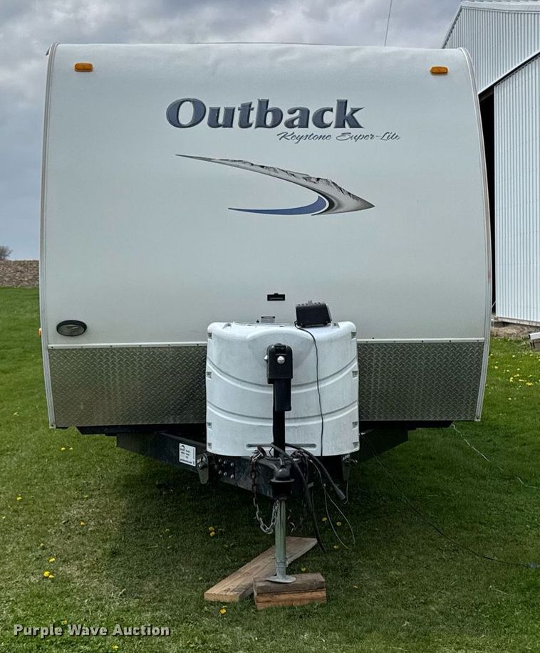 image for item DV2533 2011 Keystone Outback camper