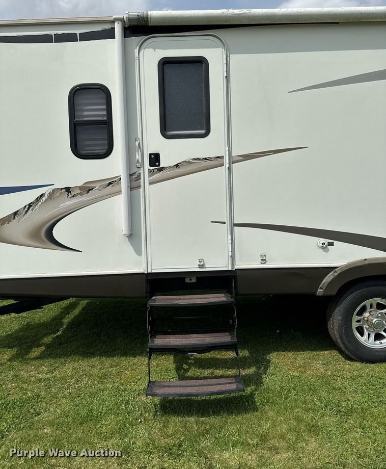image for item DV2533 2011 Keystone Outback camper