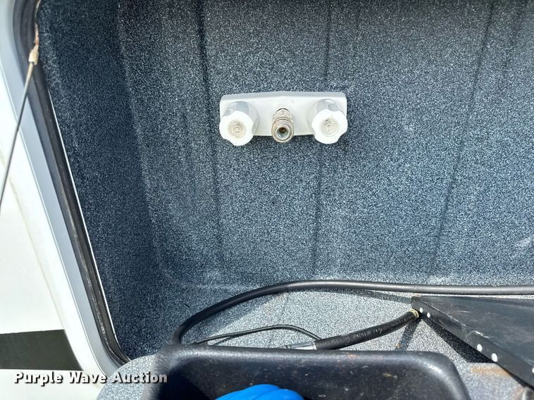 image for item DV2533 2011 Keystone Outback camper