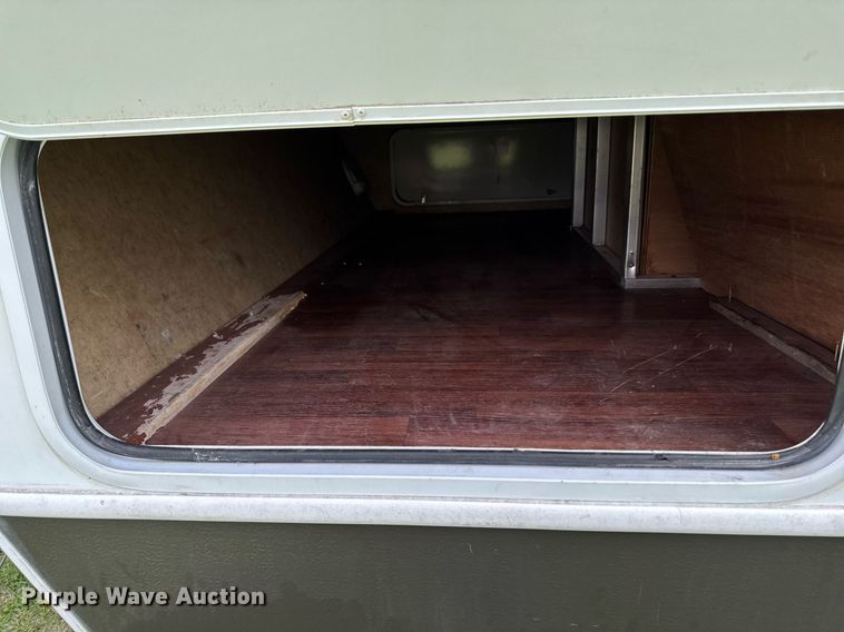 image for item DV2533 2011 Keystone Outback camper