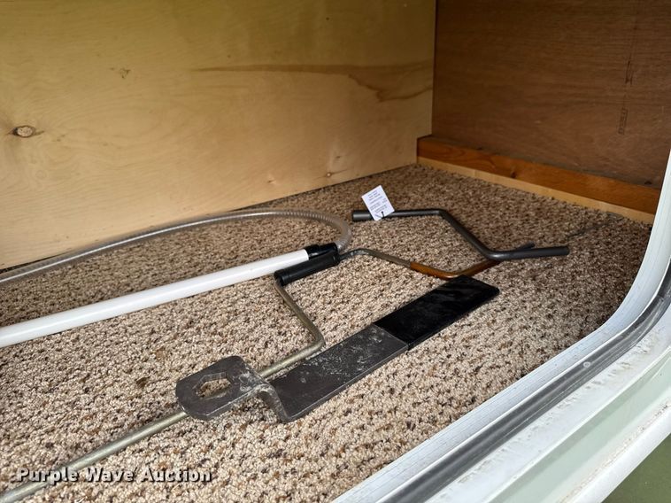 image for item DV2533 2011 Keystone Outback camper