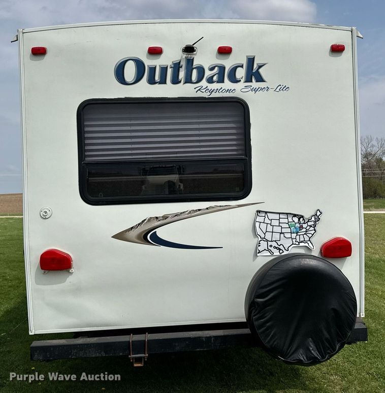 image for item DV2533 2011 Keystone Outback camper