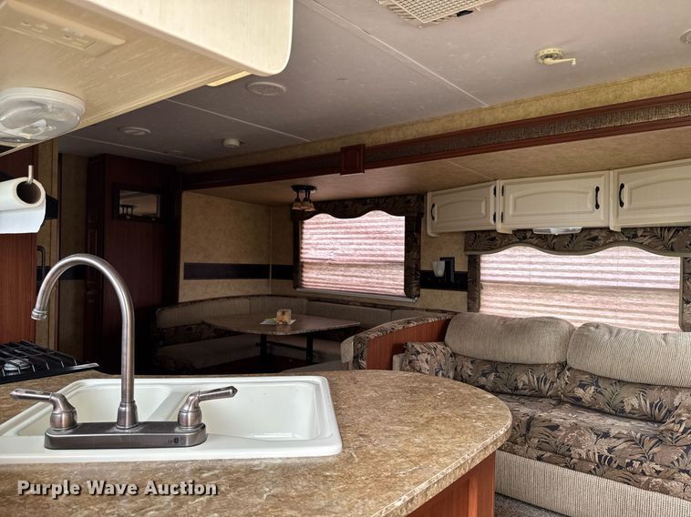 image for item DV2533 2011 Keystone Outback camper