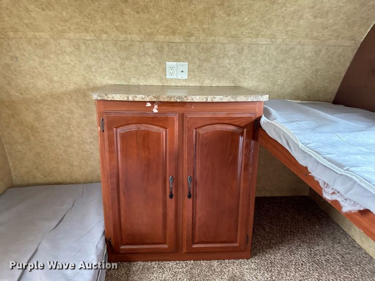 image for item DV2533 2011 Keystone Outback camper