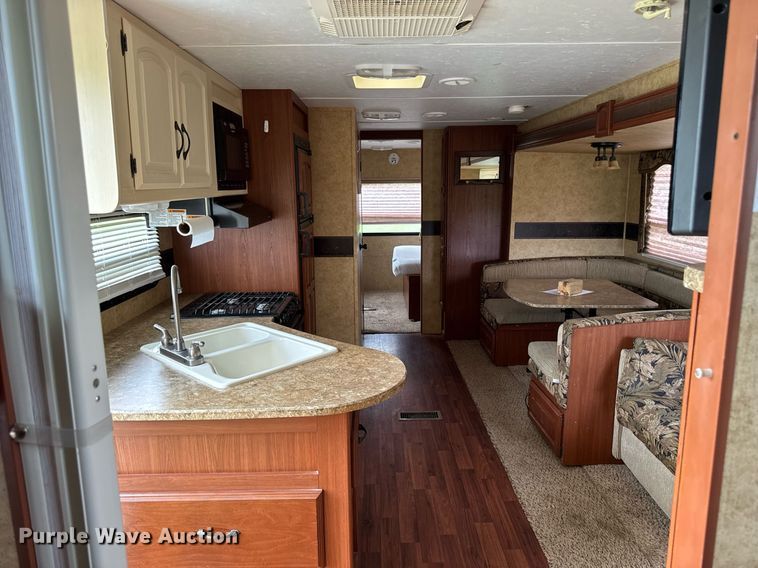 image for item DV2533 2011 Keystone Outback camper