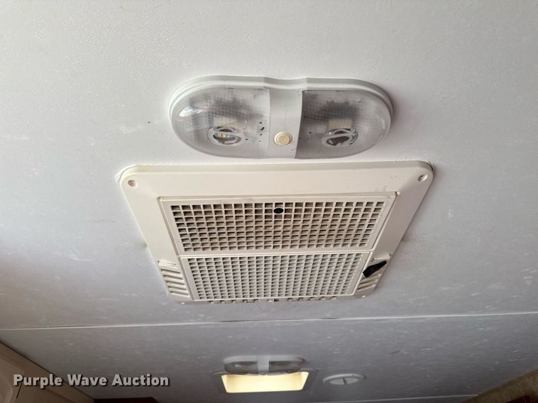 image for item DV2533 2011 Keystone Outback camper