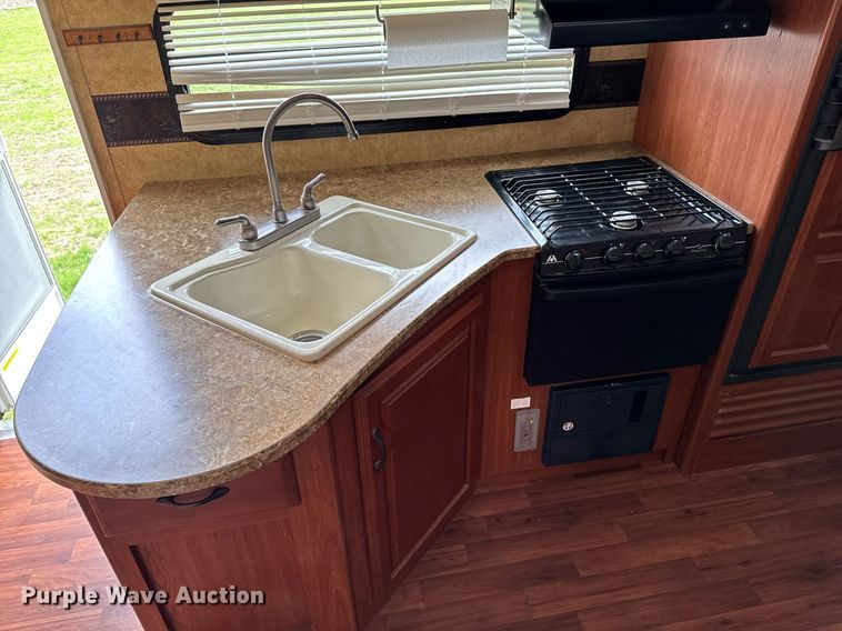 image for item DV2533 2011 Keystone Outback camper