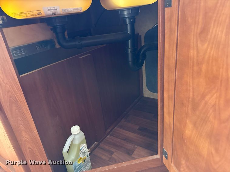 image for item DV2533 2011 Keystone Outback camper