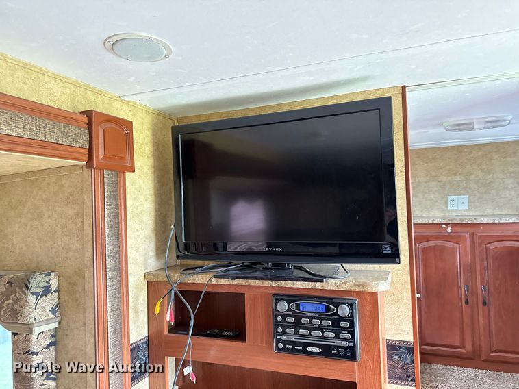 image for item DV2533 2011 Keystone Outback camper