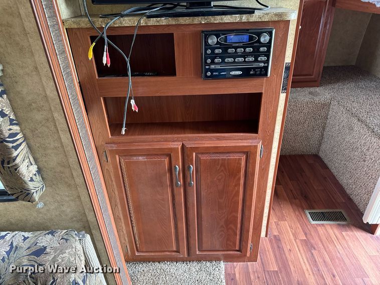 image for item DV2533 2011 Keystone Outback camper