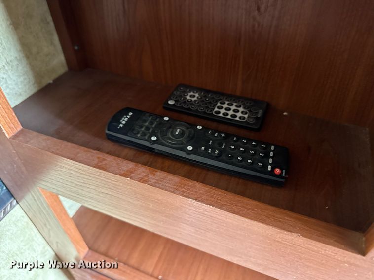 image for item DV2533 2011 Keystone Outback camper