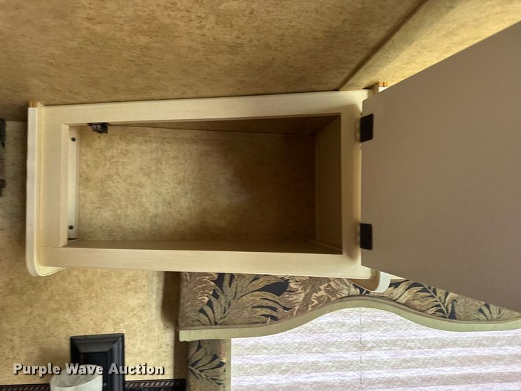 image for item DV2533 2011 Keystone Outback camper