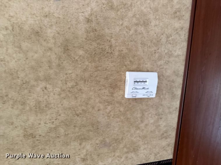 image for item DV2533 2011 Keystone Outback camper