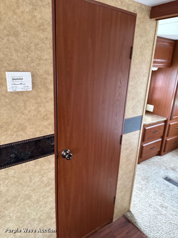 image for item DV2533 2011 Keystone Outback camper