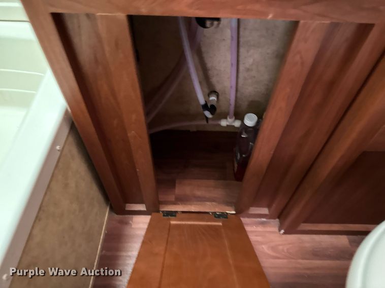 image for item DV2533 2011 Keystone Outback camper