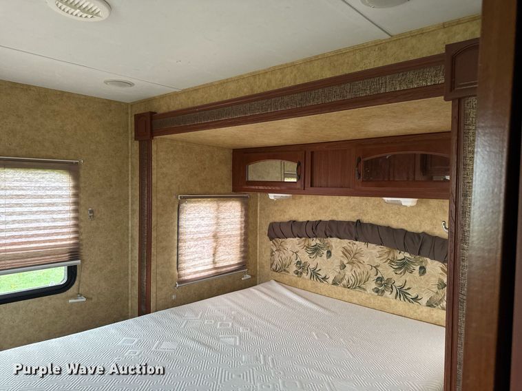 image for item DV2533 2011 Keystone Outback camper