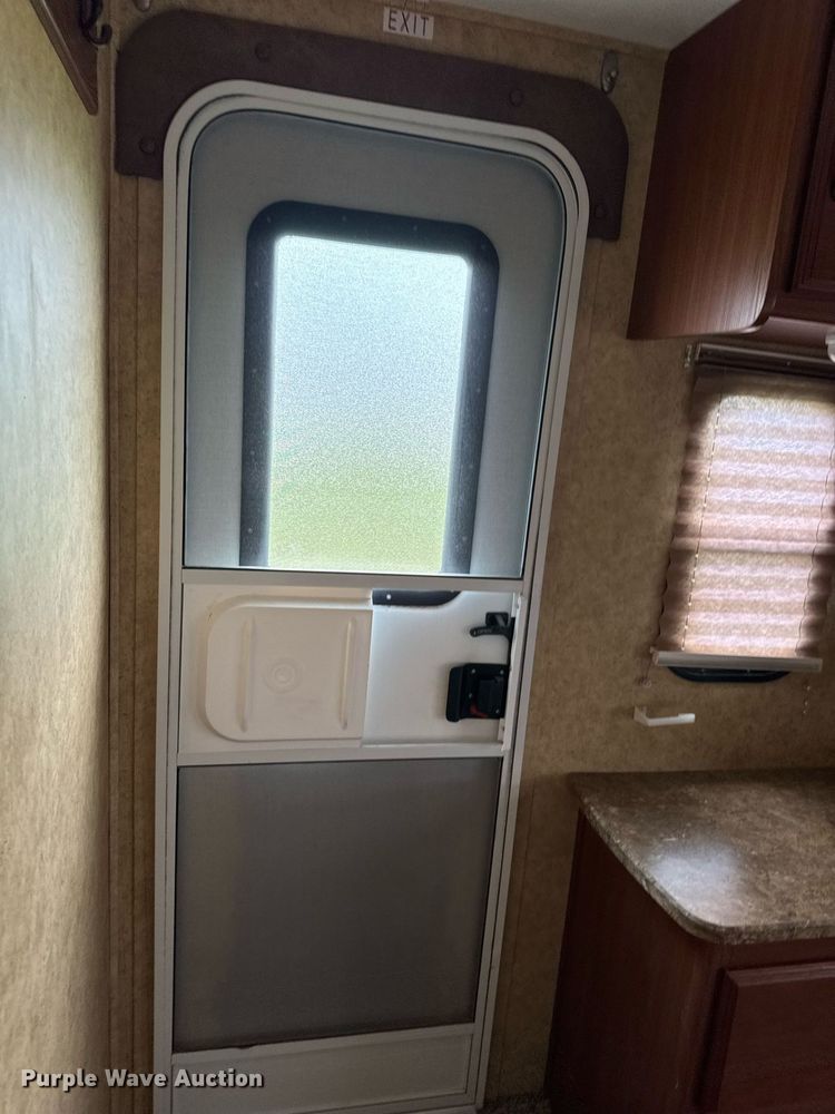 image for item DV2533 2011 Keystone Outback camper