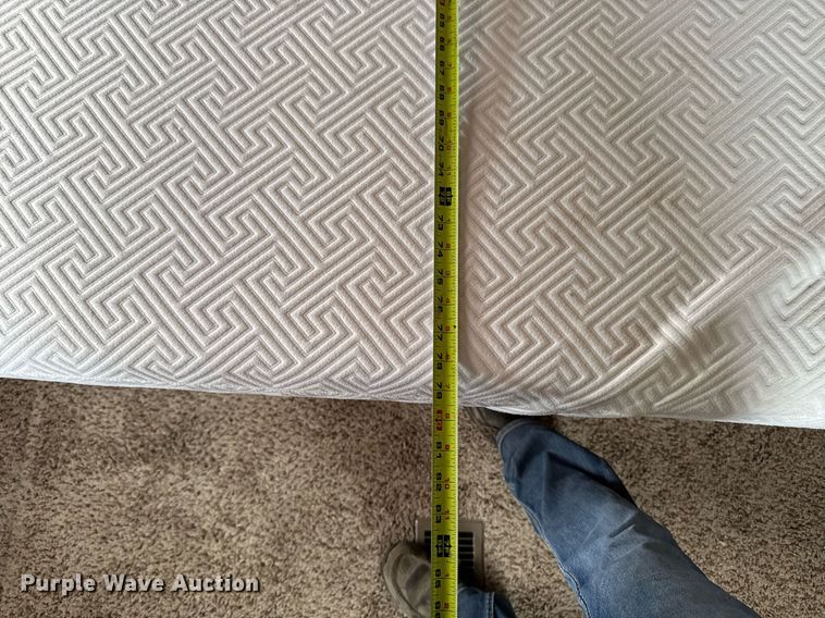 image for item DV2533 2011 Keystone Outback camper