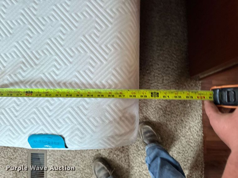 image for item DV2533 2011 Keystone Outback camper